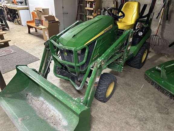 Image of John Deere 1025R equipment image 3