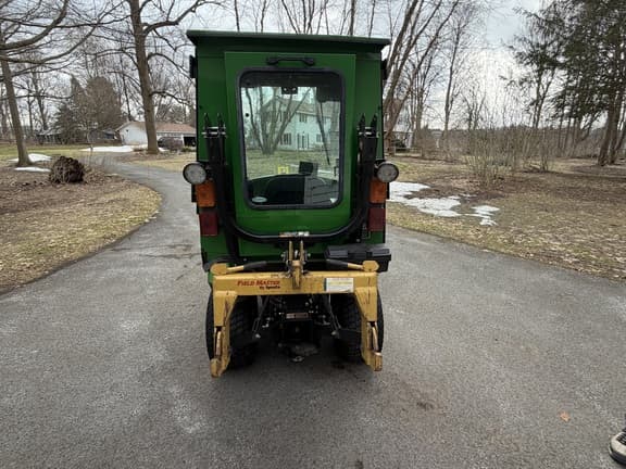 Image of John Deere 1025R equipment image 3