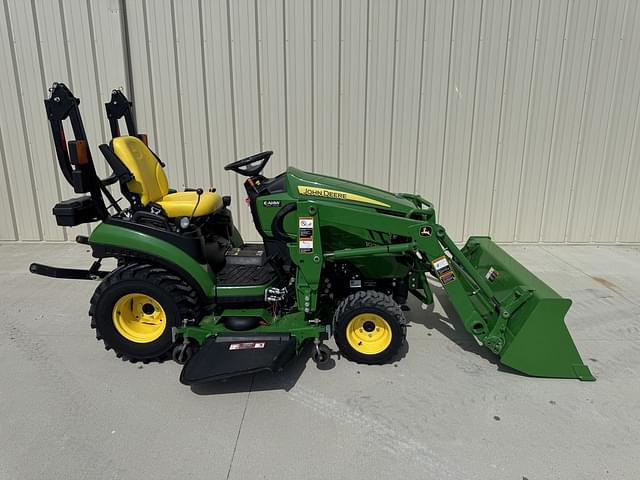 Image of John Deere 1025R equipment image 2