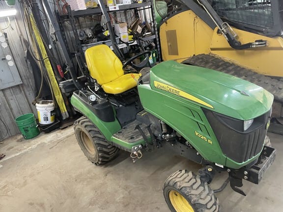 Main image John Deere 1025R