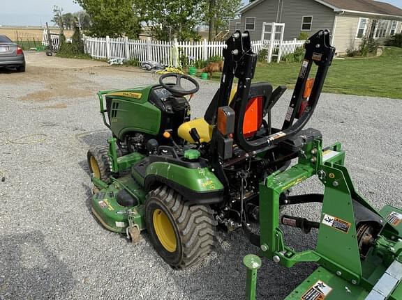 Image of John Deere 1025R equipment image 3