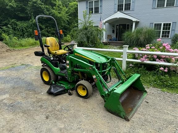 Image of John Deere 1025R Primary image