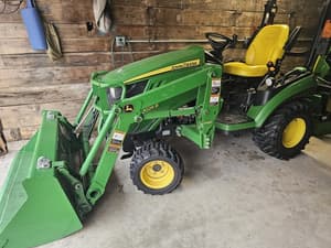 2015 John Deere 1025R Image
