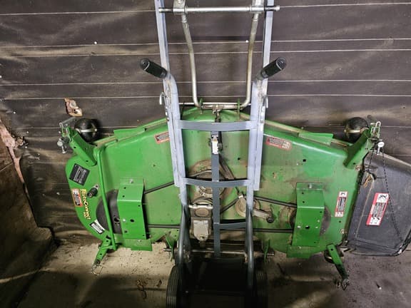 Image of John Deere 1025R equipment image 3