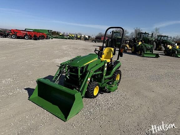 Image of John Deere 1025R equipment image 2