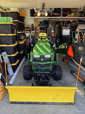 Image of John Deere 1025R equipment image 4