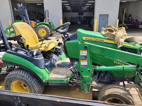 Image of John Deere 1025R Primary image