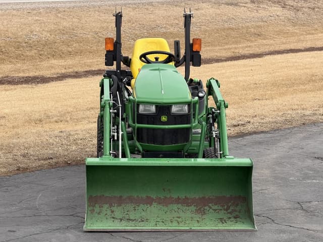 Image of John Deere 1025R equipment image 2