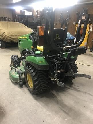 Image of John Deere 1025R equipment image 2