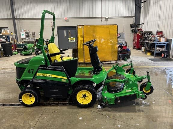 Image of John Deere 1550 equipment image 1