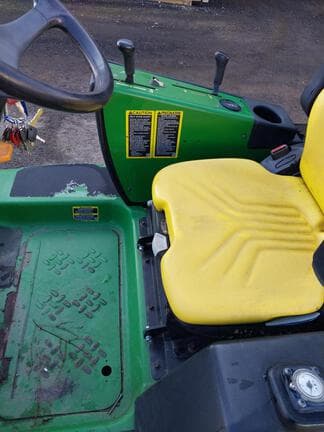 Image of John Deere 1570 equipment image 4