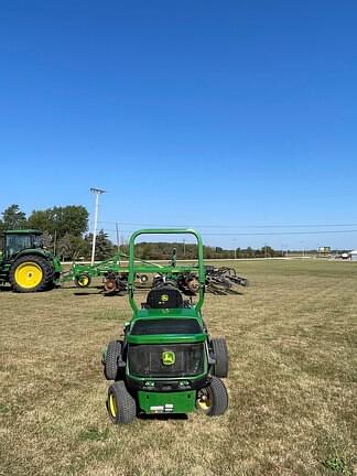 Image of John Deere 1570 equipment image 2