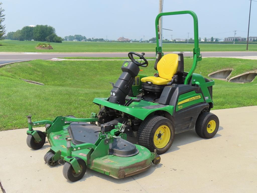 Image of John Deere 1570 Primary image