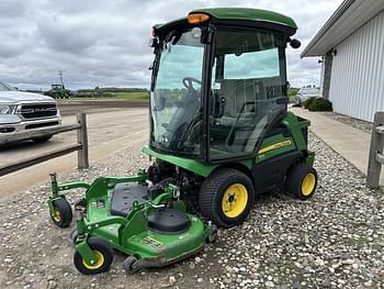 2015 John Deere 1575 Equipment Image0