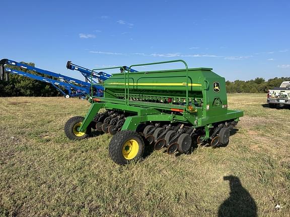 Image of John Deere 1590 Primary image