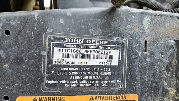 Image of John Deere 1600 Turbo II equipment image 4