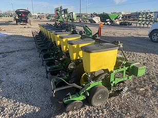 Main image John Deere 1725 0