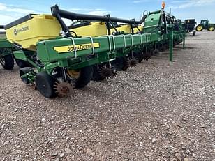 Main image John Deere 1725 9