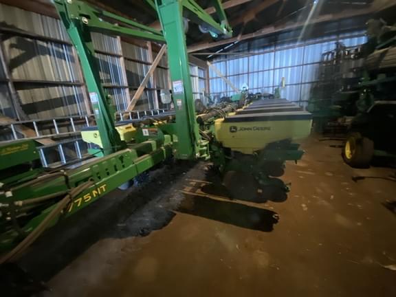 Image of John Deere 1775 equipment image 1