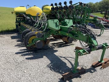 Main image John Deere 1775