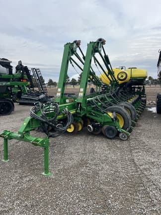 Main image John Deere 1775