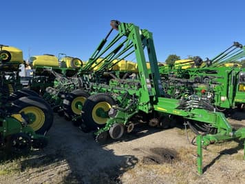 Main image John Deere 1775