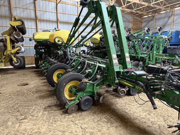 Image of John Deere 1775 Primary image