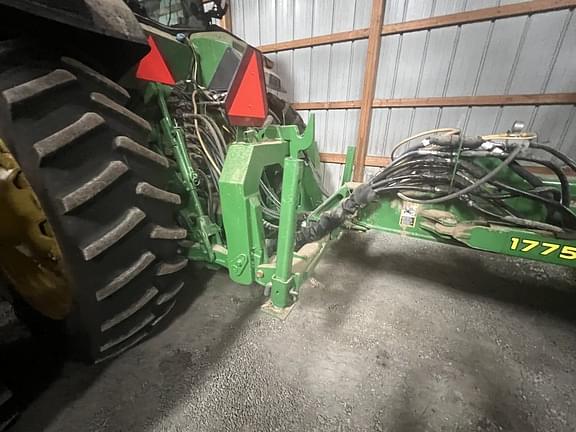 Image of John Deere 1775 equipment image 3