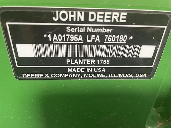 Image of John Deere 1795 equipment image 2