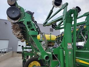 Main image John Deere 1795 9