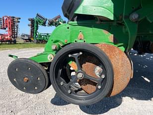 Main image John Deere 1795 13