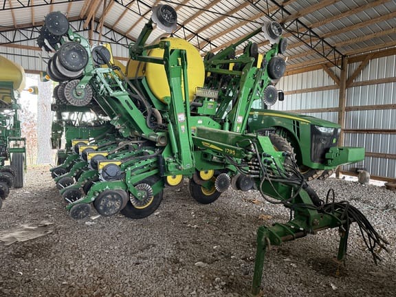Main image John Deere 1795