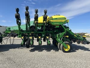 2015 John Deere 1795 Image