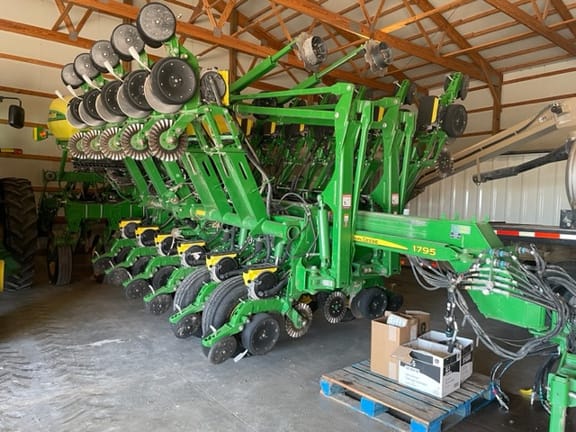 Main image John Deere 1795