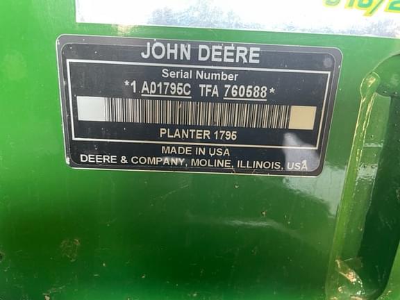 Image of John Deere 1795 equipment image 4