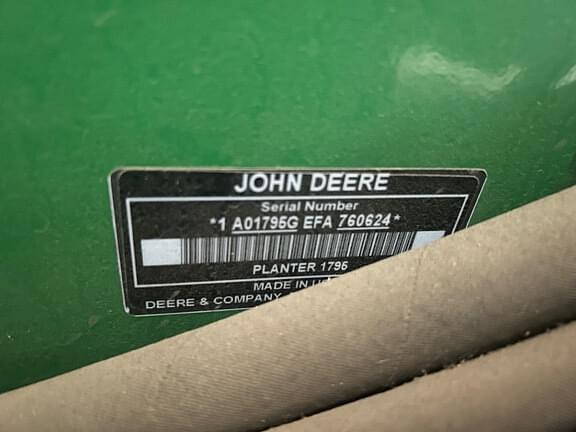 Image of John Deere 1795 equipment image 2