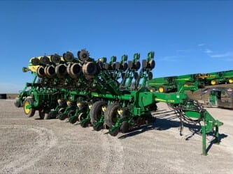 2015 John Deere 1795 Equipment Image0