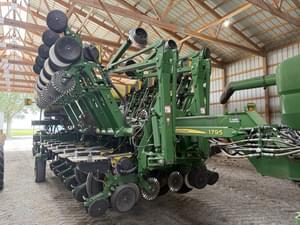 2015 John Deere 1795 Image