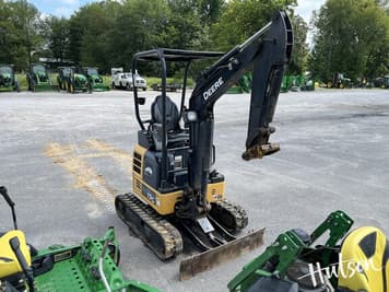 Main image John Deere 17G