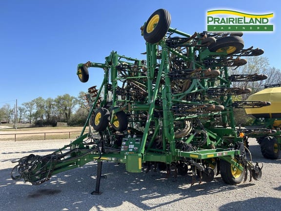 2015 John Deere 1870 Equipment Image0