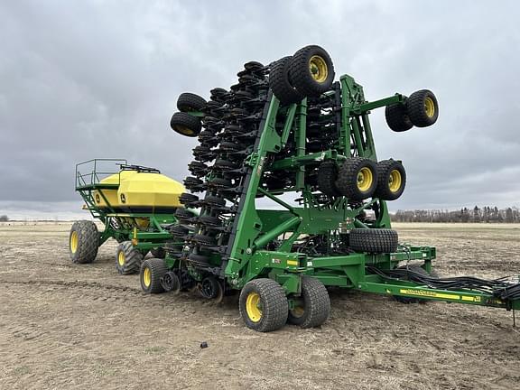 Image of John Deere 1890 equipment image 1