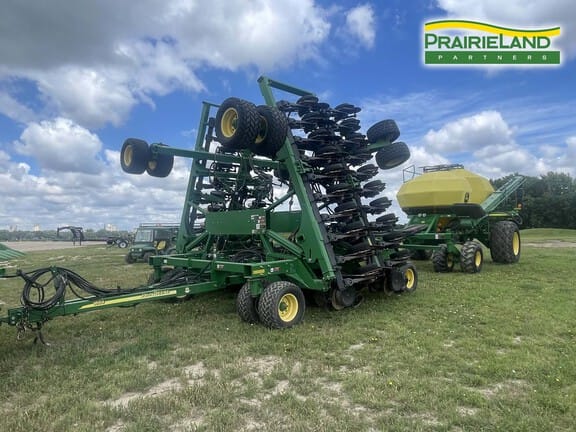 2015 John Deere 1890 Equipment Image0