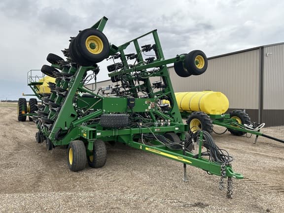 Image of John Deere 1895 equipment image 1