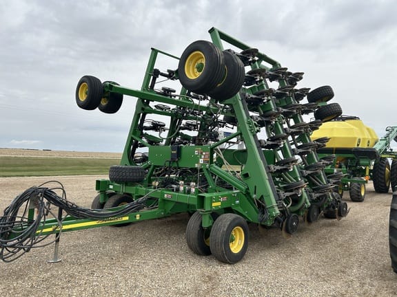 2015 John Deere 1895 Equipment Image0