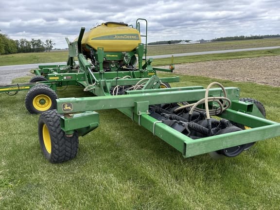 Image of John Deere 1990 equipment image 1