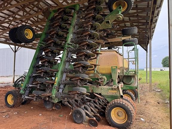 Image of John Deere 1990 equipment image 3