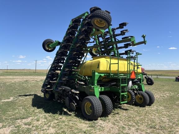 Image of John Deere 1990 equipment image 2
