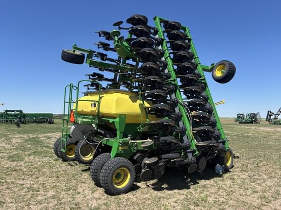 Image of John Deere 1990 equipment image 4
