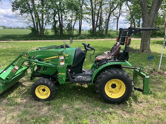 Image of John Deere 2025R equipment image 3