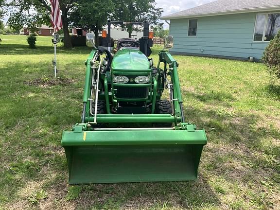Image of John Deere 2025R equipment image 1